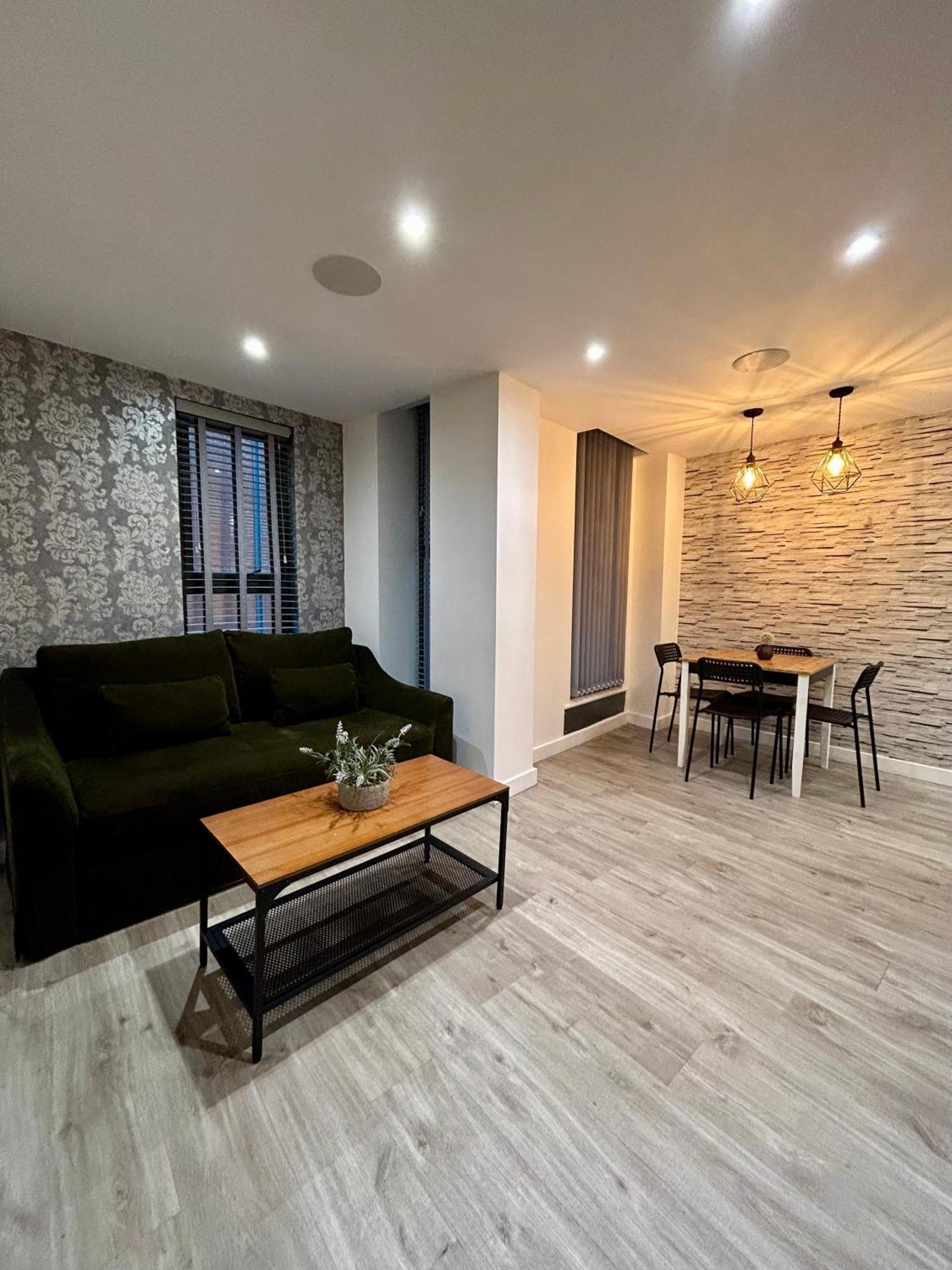 Cosy City Centre Location, Hydro Massage Showe 맨체스터 외부 사진